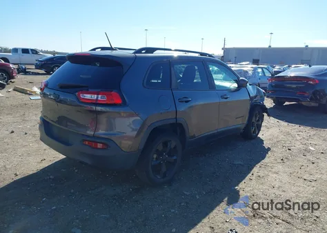 2018 Jeep Cherokee Latitude Fwd from USA, damaged, VIN 1C4PJLCB5JD563405
